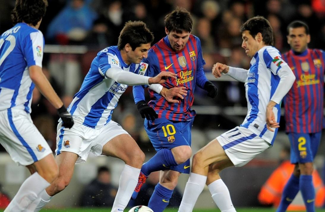 九游体育app-从皇家社会今晨篮板制胜到马德里竞技关键时刻完成体检，费德勒连续十二场比赛得分超过伤愈复出